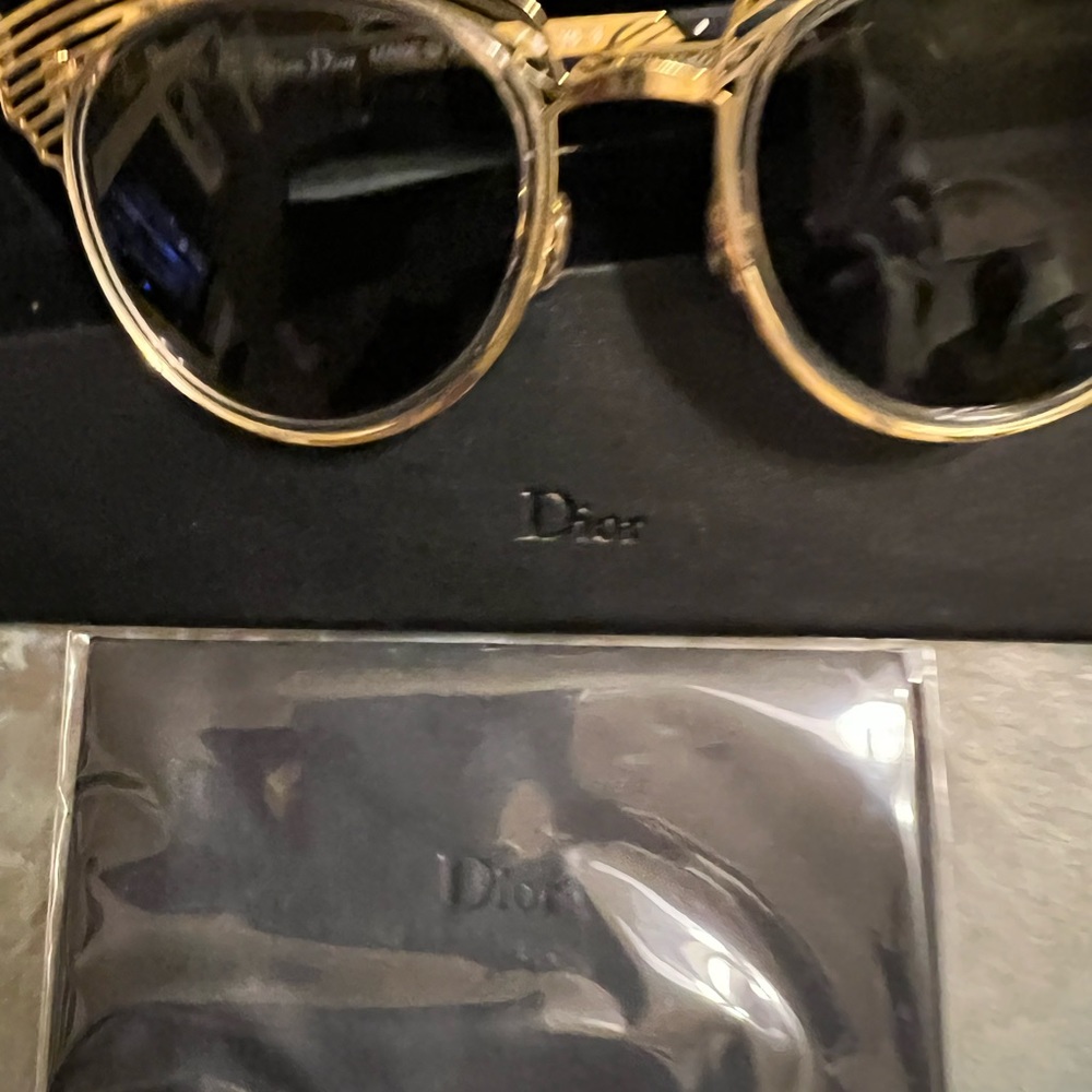 Dior Women's DIORENIGME 51mm Sunglasses
NWT/NEW - Picture 8 of 11